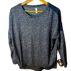 soya concept navy patterned long sleeve shirt Size small